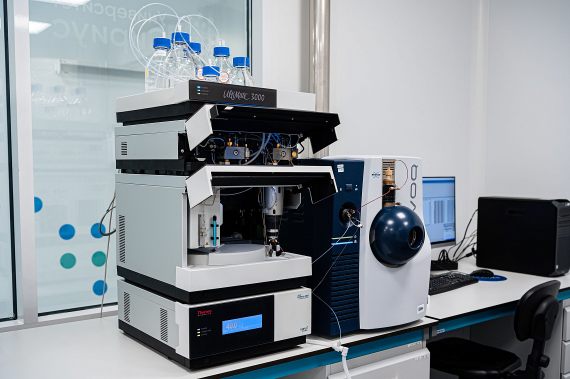 Хроматограф жидкостный с тандемным масс-спектрометром Ultimate 3000 - Evoq Elite